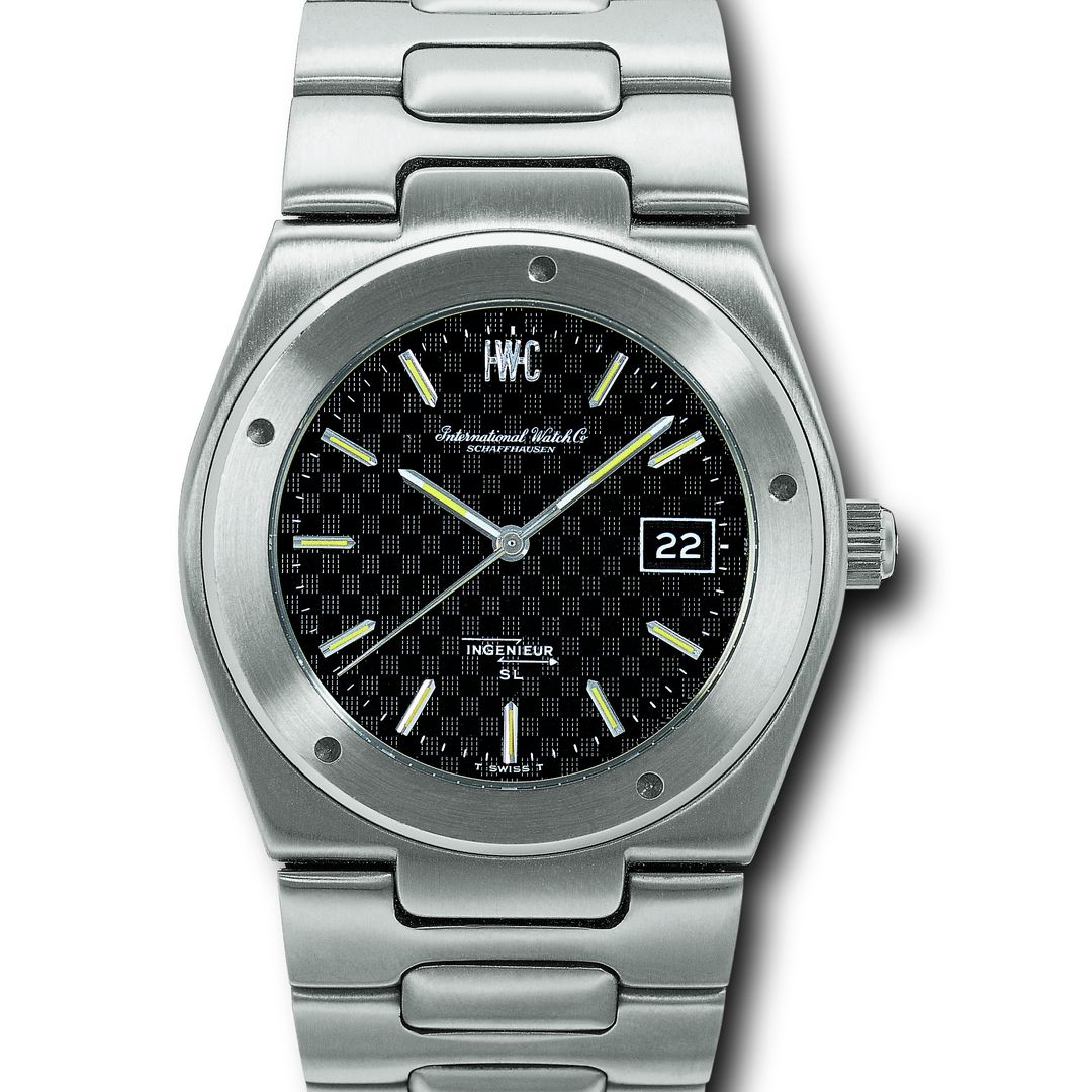 IWC Ingénieur SL réf. 1832 : cadran noir quadrillé, lunette à cinq vis, bracelet acier intégré